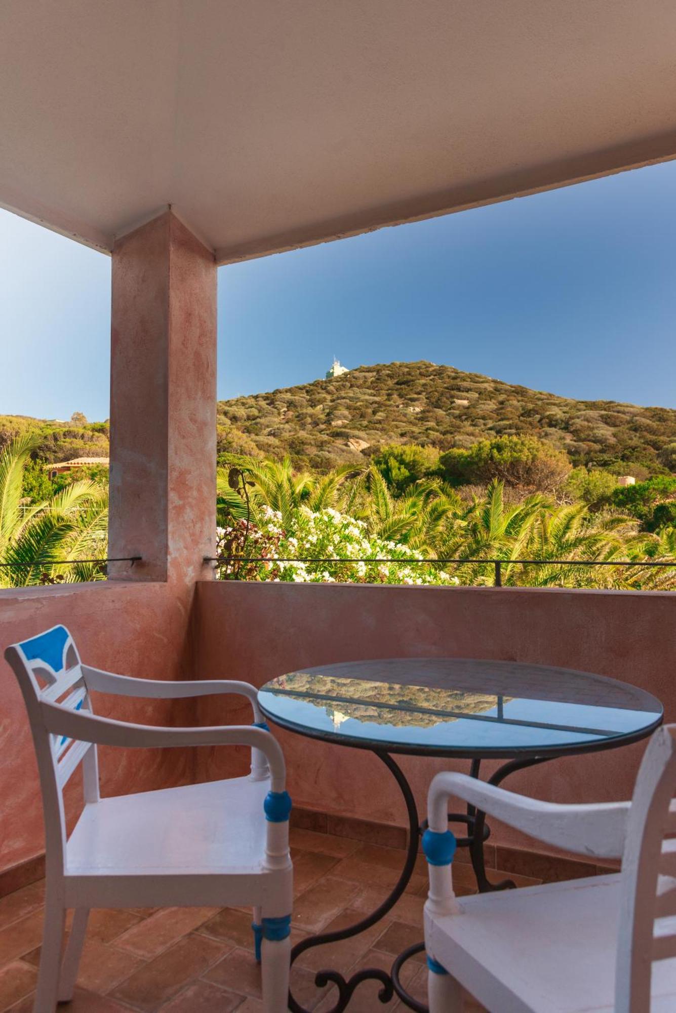Hotel Cala Caterina Villasimius Exterior foto